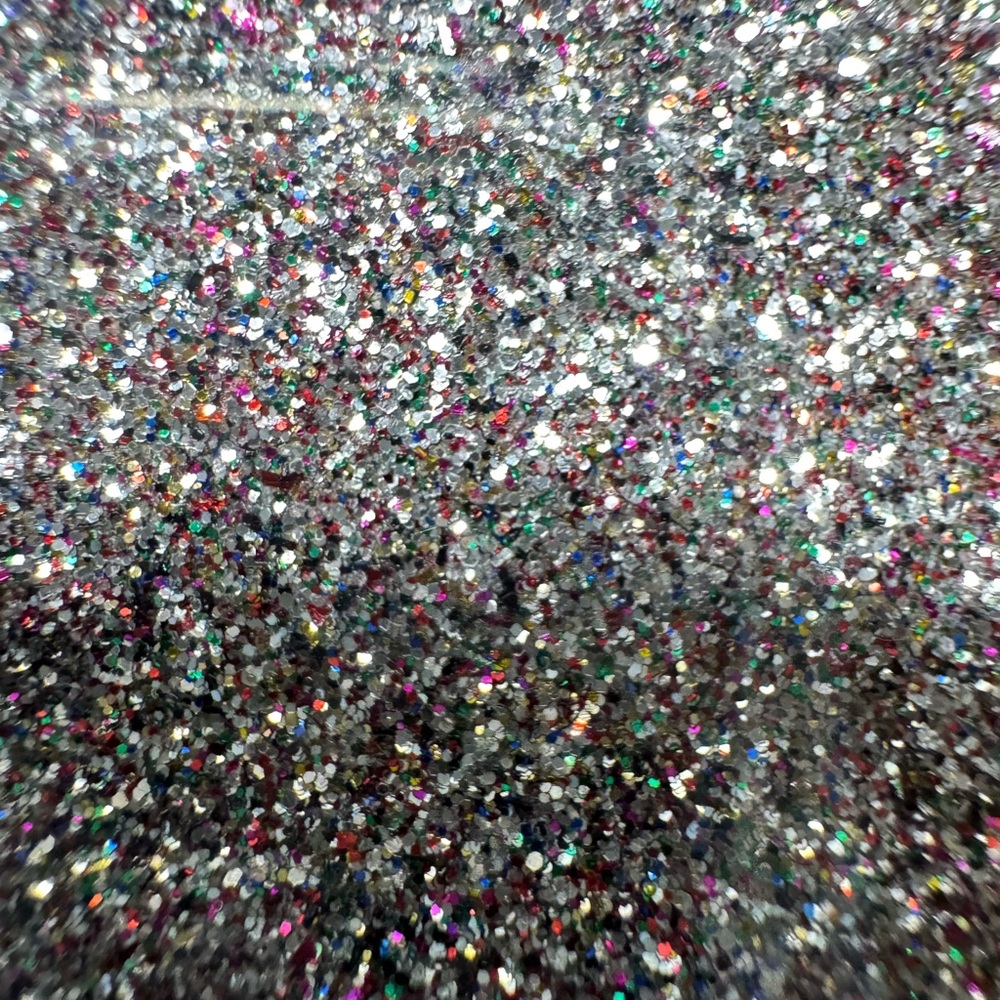 Henri Bendel Flat As A Pancake-Glitter Wristlet (NWT) - Picture 6 of 13